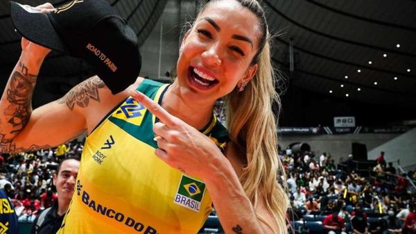 Koka Thaisa completa 37 anos e comemora aniversário durante a VNL