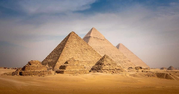Descoberta revela como pirâmides foram construídas no Egito