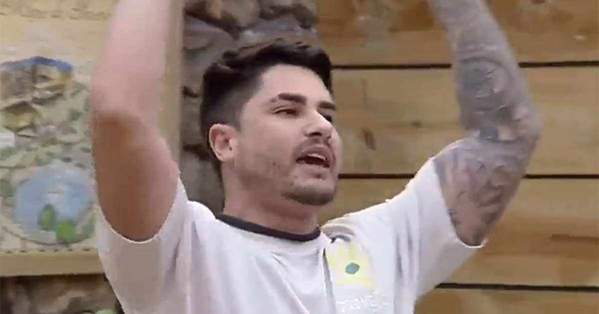 Koka Lucas Souza Revela Segredo Ao Vivo Em A Fazenda Ap S Ser Amea Ado