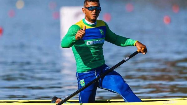 Koka Isaquias Queiroz Conquista A Medalha De Prata Em Santiago