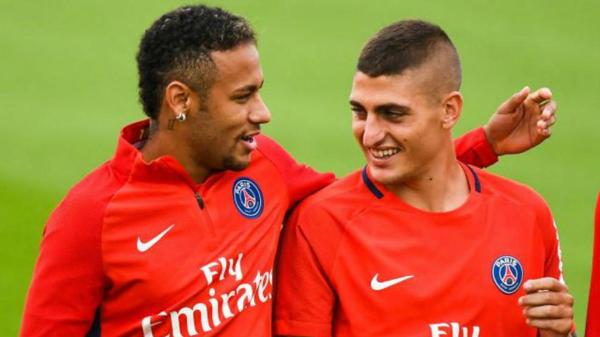 Koka Neymar e Verratti treinam no PSG após serem informados de que