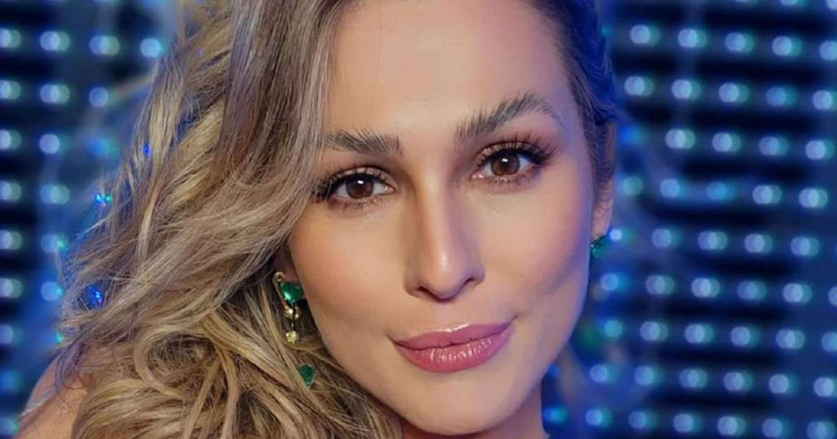 Koka Modelo Lívia Andrade Causa Polêmica Ao Fazer Piada No Domingão Com Huck 0990