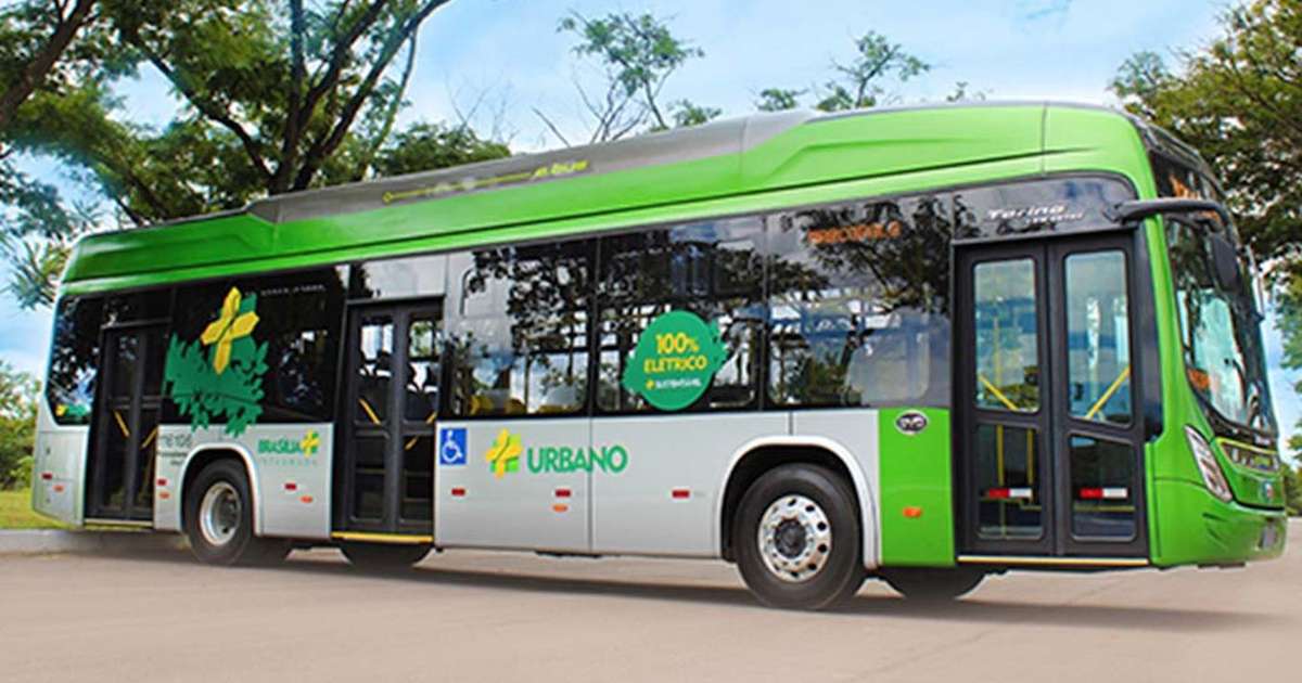 BYD entrega primeiros ônibus elétricos para Curitiba