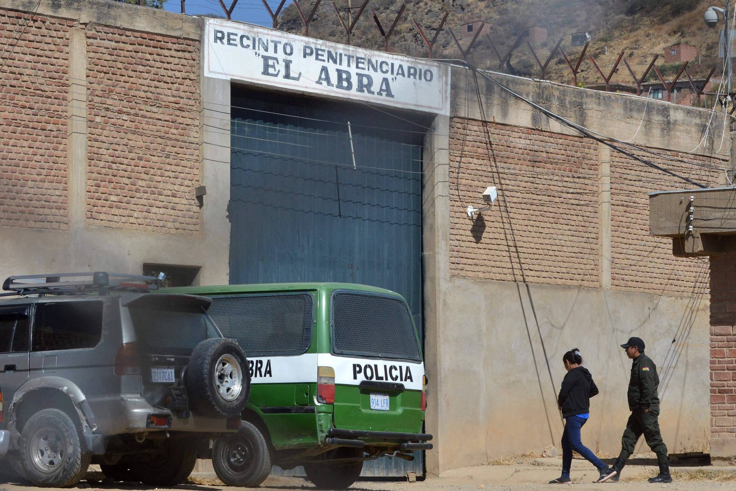 Ministro boliviano acusa general de ordenar tiros contra manifestantes