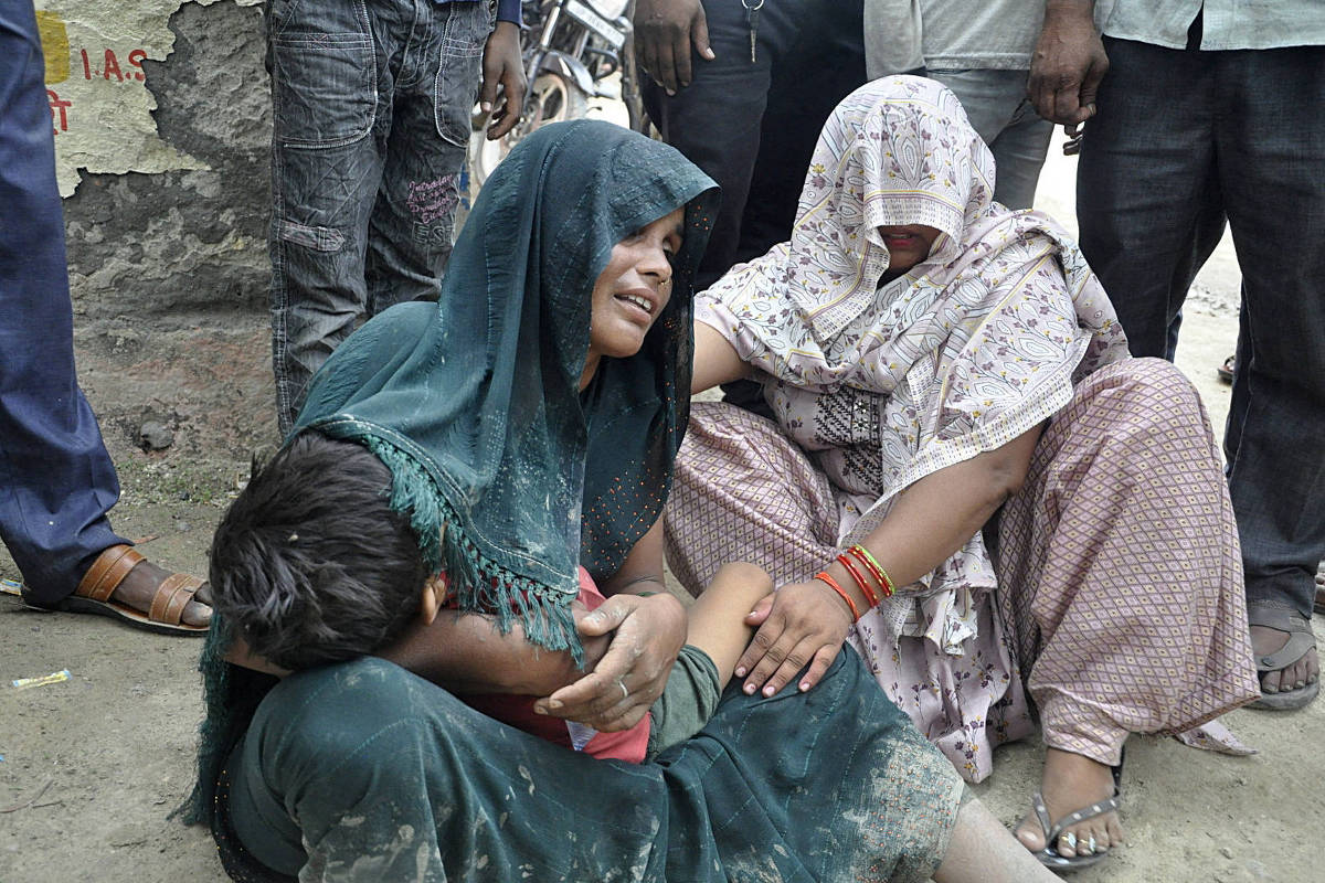 Tragédia na Índia: Pelo menos 116 pessoas morrem em tumulto durante evento religioso