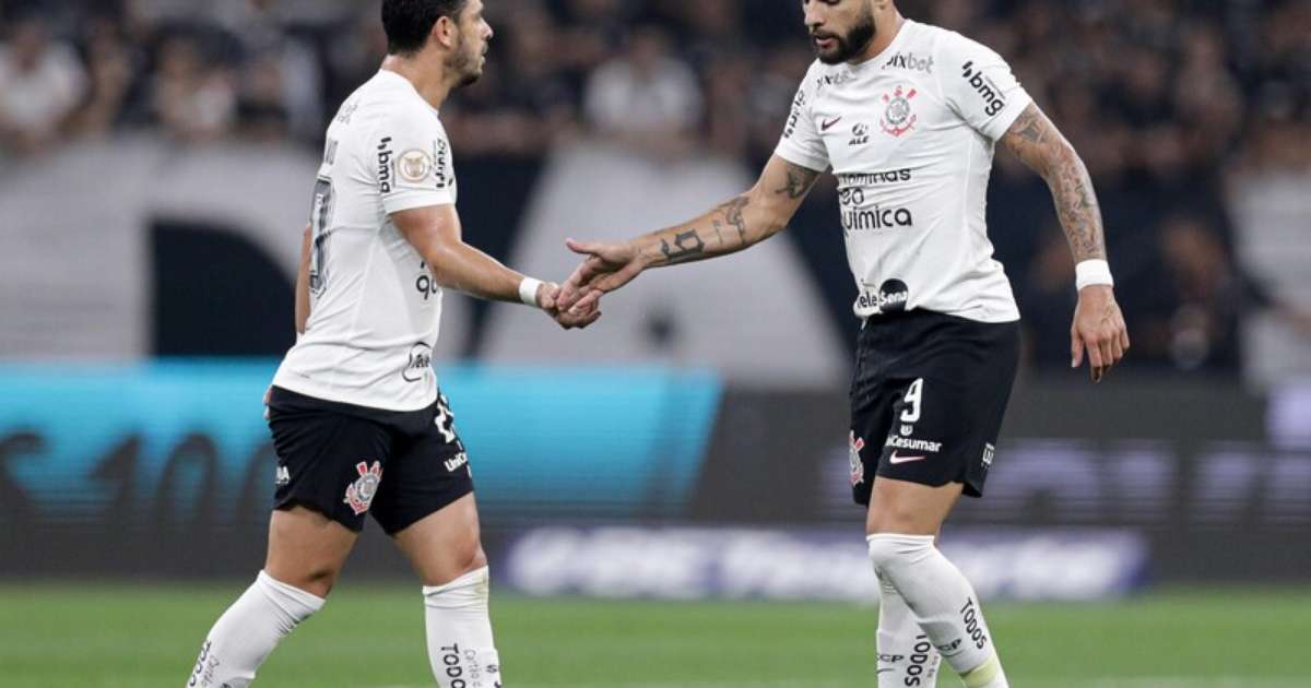 Corinthians empata com Atlético-MG e permanece próximo da zona de