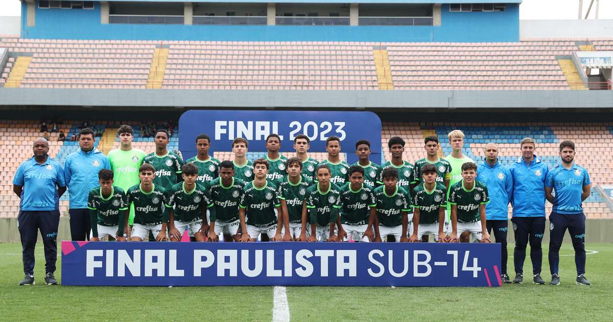 Fora de casa, Palmeiras enfrenta Ferroviária pelo jogo de ida da