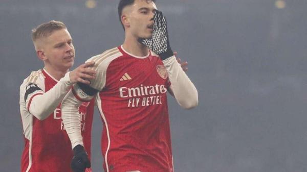Com dois hat-tricks, Arsenal goleia Slavia Praga por 8 a 0 nas oitavas da  Liga dos Campeões feminina, liga dos campeões