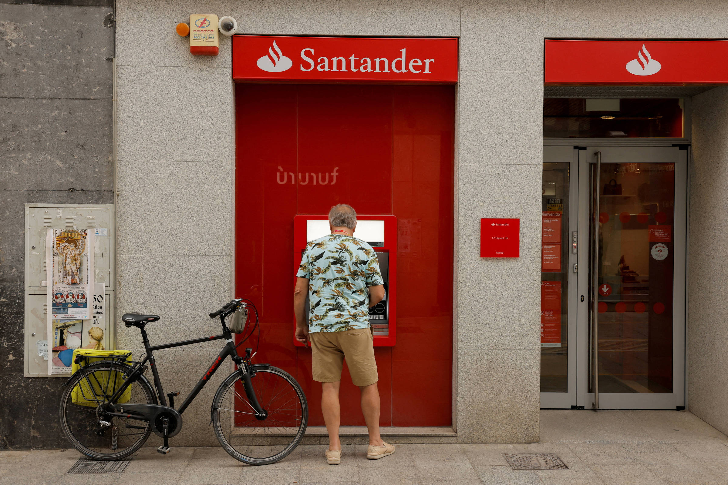 Santander anuncia a criação de uma conta global - Passageiro de