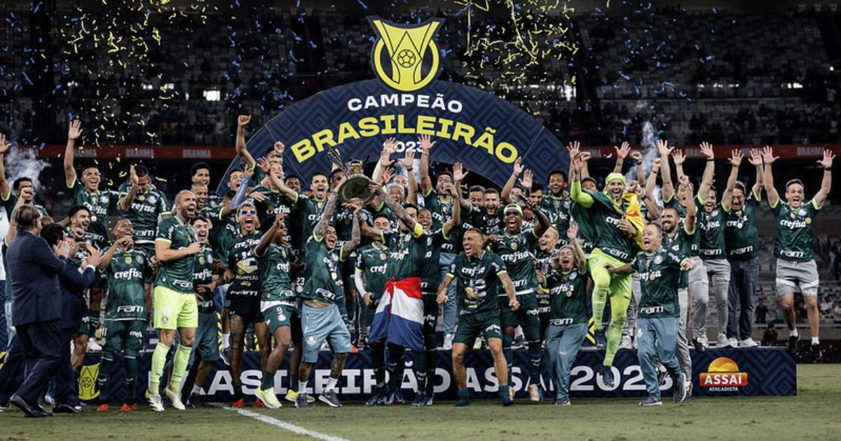 É Campeão! Palmeiras vence Santos e conquista o bicampeonato Paulista  Feminino