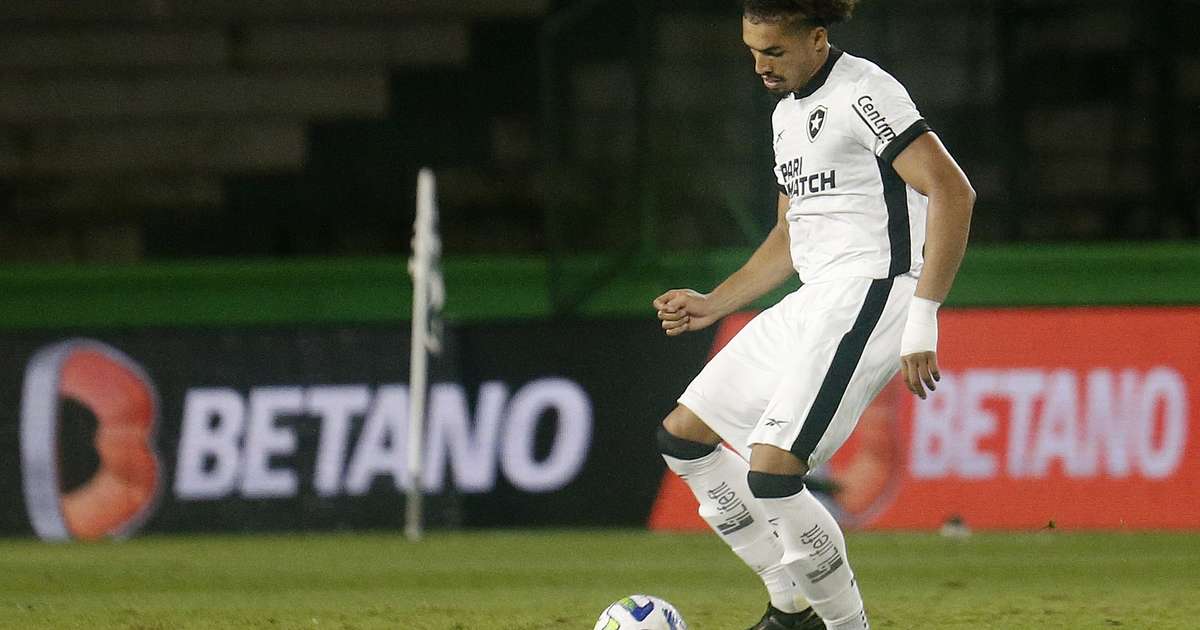 Vegetti, do Vasco, é absolvido e pode jogar contra o Cruzeiro